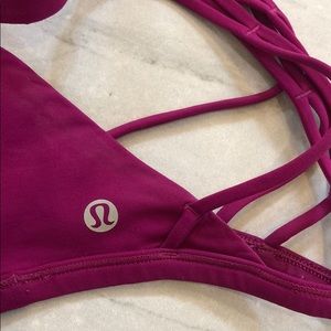 Lululemon free to be wild sports bra size 6